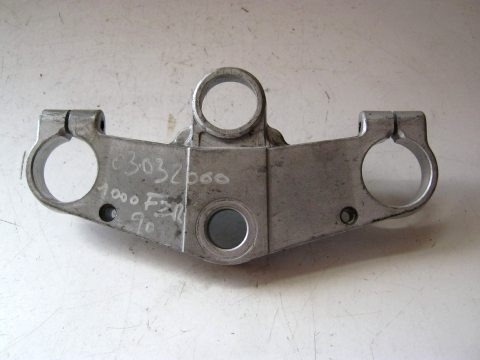 T de fourche supérieur YAMAHA 1000 FZR année:1993 type:2GH