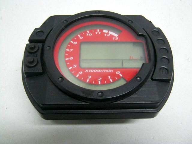 Tableau de bord , compteur KAWASAKI Z 750 an 2006 type ZR750JJ2A réf 25031-0094 