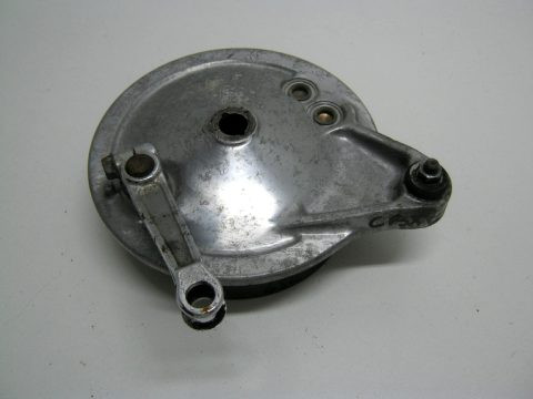 Tambour de frein arriére HONDA 650 CBXE année 1984 type RC13  