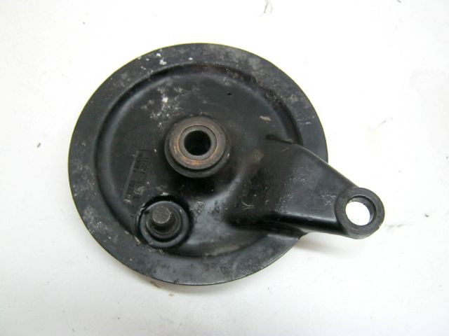 Tambour frein arrière SUZUKI 600 DR DJEBEL an 1990 type SN41A réf 64200-14870-000 