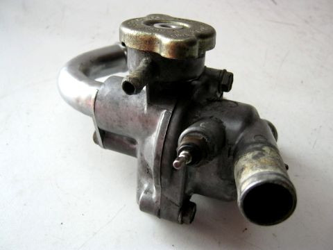 Thermostat HONDA 1000 CBR année:1988 type:SC21 réf:19300-MG9-000,19311-MM5-000