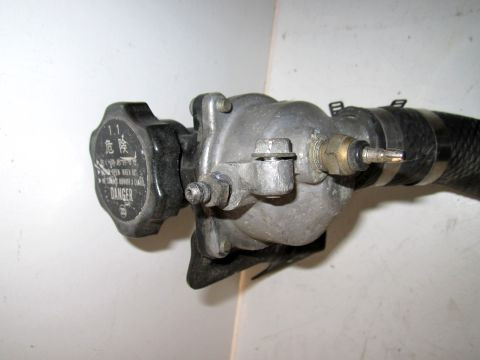 Thermostat KAWASAKI 1100 ZZR année:1994 type:ZXT10C