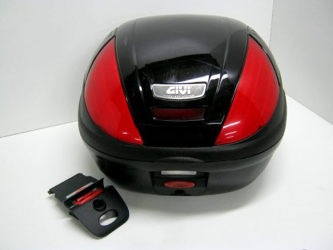 Top caisse moto,scooter GIVI monolock