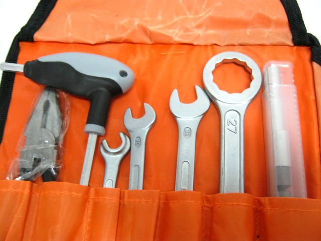 Trousse outils KTM 300 450 500 SMR an 2012 à 2017 réf 548290991010 548.29.099 