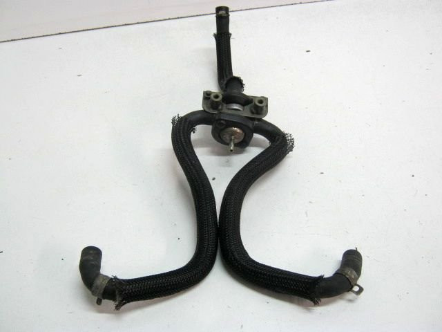 Valve soupape dépression d'air SUZUKI 1400 GSX an 2002 réf 18510-35F00-000 