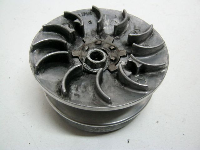 Variateur, joue, galet PEUGEOT 50 G-TECH an 2005 type VGAA1AAAA00039880 