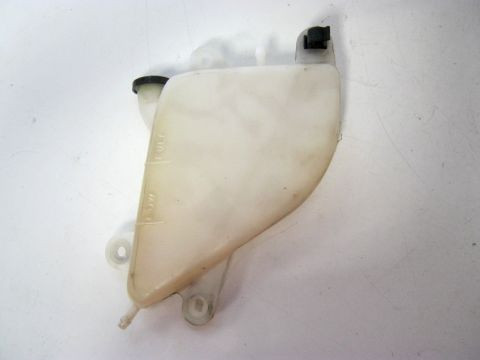 Vase d'expansion YAMAHA 1300 FJR année:2002 type:LYM1AN404033
