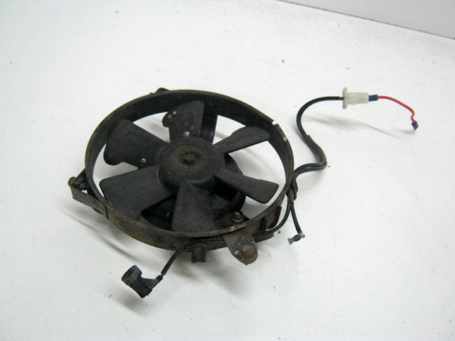 Ventilateur HONDA XL 600 VN TRANSALP an 1992 type PD06 réf  19013-MS6-620 et 19030-MV1-003 et 19040-MF5-751