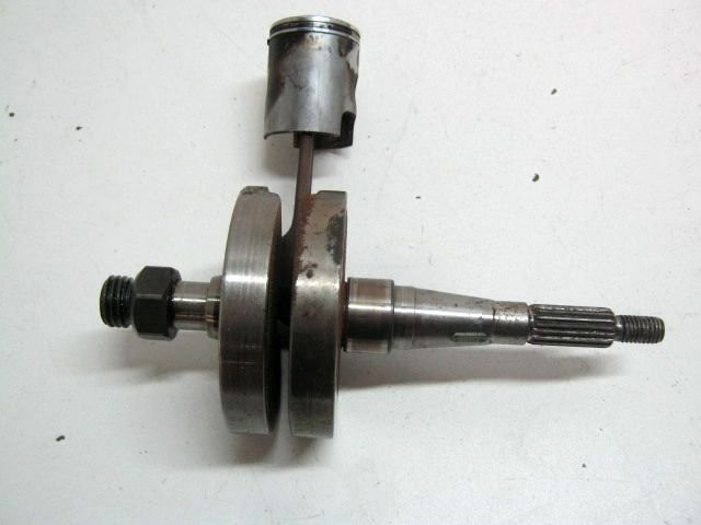 Vilebrequin bielle  VESPA 50 PK-XL2  AUTOMATIK Type VA52T an 1990 réf 286980, 2869805 
