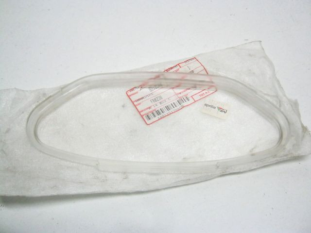 Vitre compteur APRILIA réf 8212594 