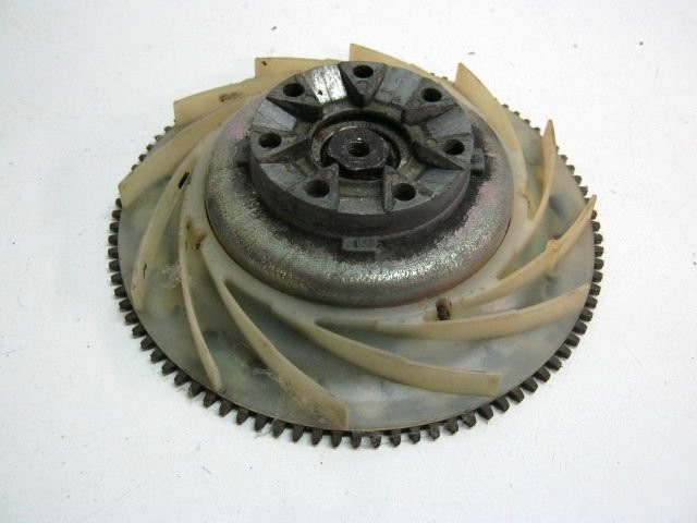 Volant magnétique , rotor VESPA 50 PK-XL2  AUTOMATIK Type VA52T an 1990 réf 237567, 235473 