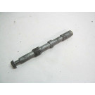 Axe de roue avant HONDA 600 HORNET an 2000 réf 44301-MBZ-D00, 44301MBZD00