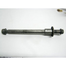 Axe de roue avant SUZUKI 500 GSE type GM51A an 1997 