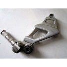 Platine repose pied arriére droit KAWASAKI 1100 ZZR année:1994 type:ZXT10C